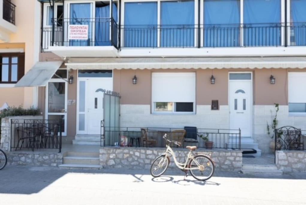 Aigli Guest House Gythio Eksteriør billede